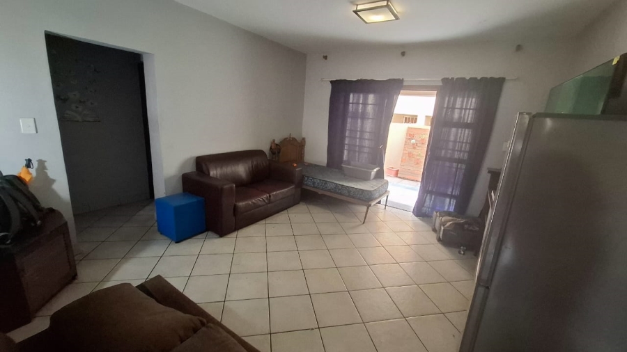 2 Bedroom Property for Sale in Waterval East North West